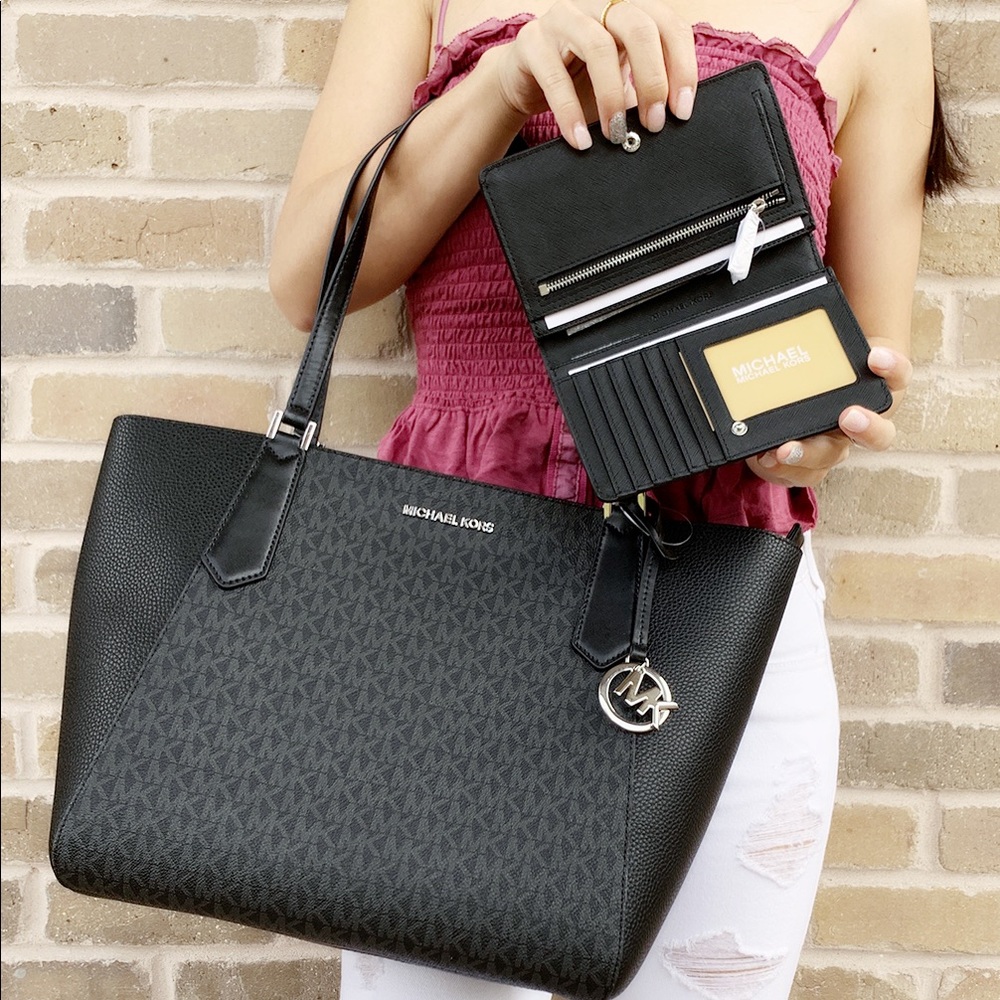 SALE‼️‼️NWT Michael Kors Tote&Wallet SET - Picture 3 of 4